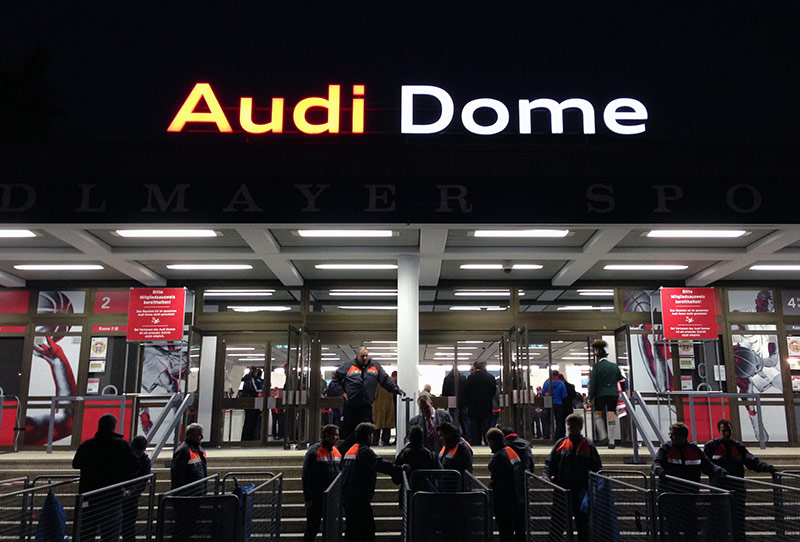 FC Bayern Jahreshauptversammlung im Audi Dome