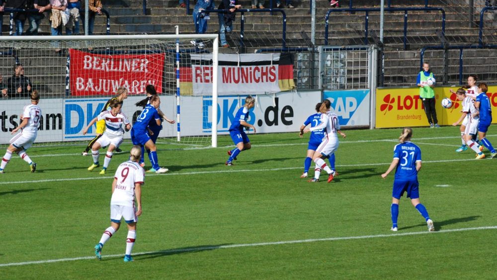 Turbine Potsdam - FC Bayern München Frauen 12.10.2014 - FCB login