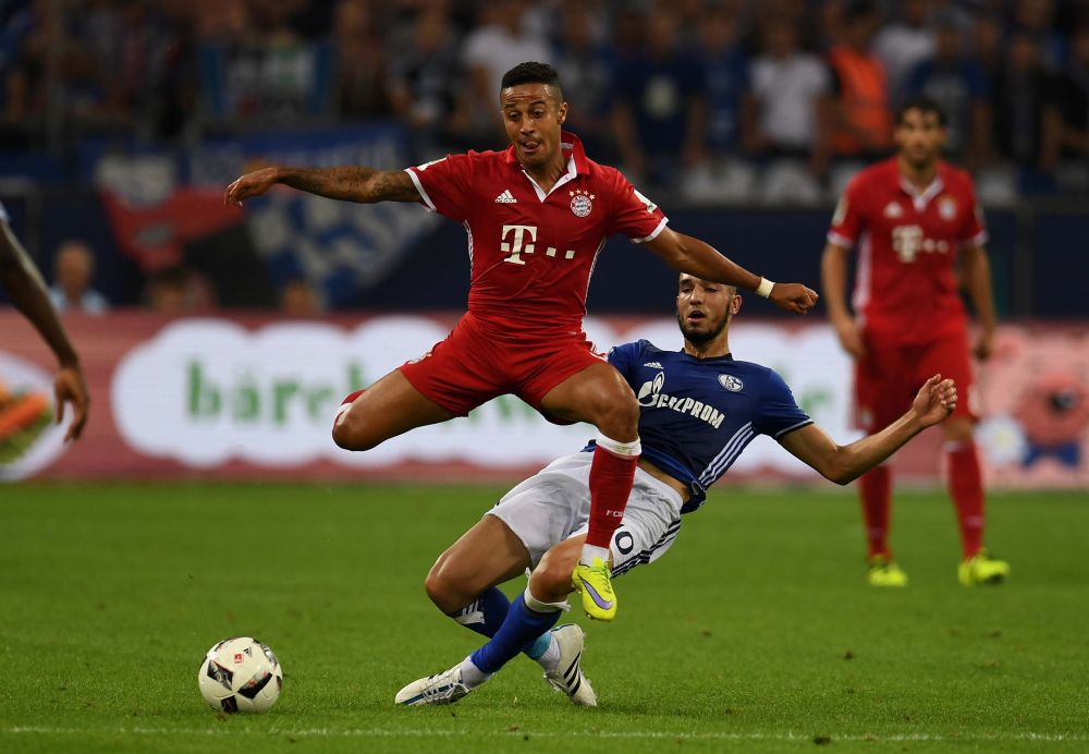 Thiago stepped up after moving to the 6. (Photo by PATRIK STOLLARZ/AFP/Getty Images)