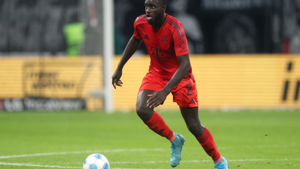 Dayot Upamecano wird beim FC Bayern München seit jeher kritisch gesehen.