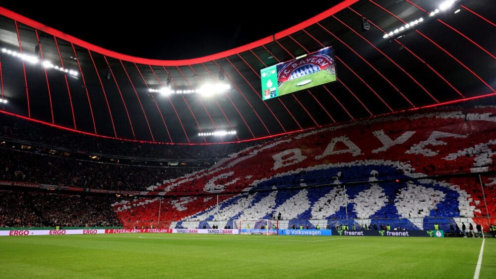 Fans des FC Bayern mit einer Choreografie