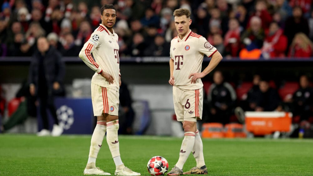 Michael Olise und Joshua Kimmich (FC Bayern)