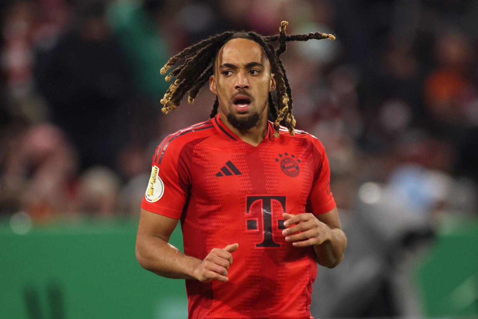 Sacha Boey (FC Bayern München)