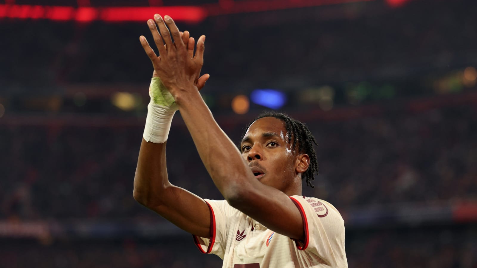 Mathys Tel wird das Trikot des FC Bayern wohl nicht mehr tragen.