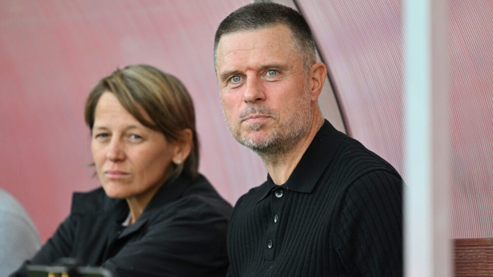 Bianca Rech und Alexander Straus (FC Bayern Frauen)