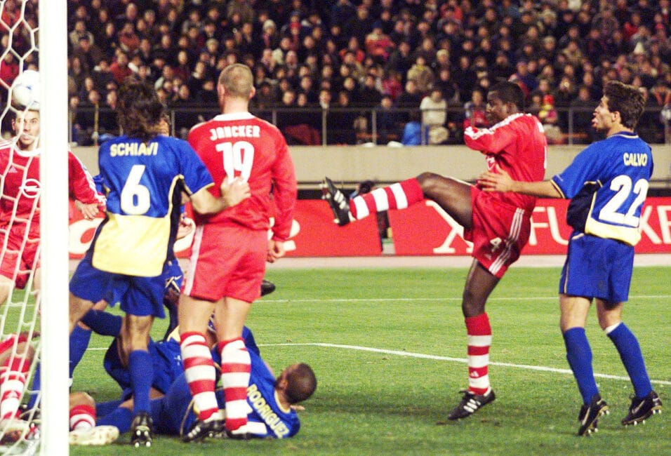 Sammy Kuffour (FC Bayern München).