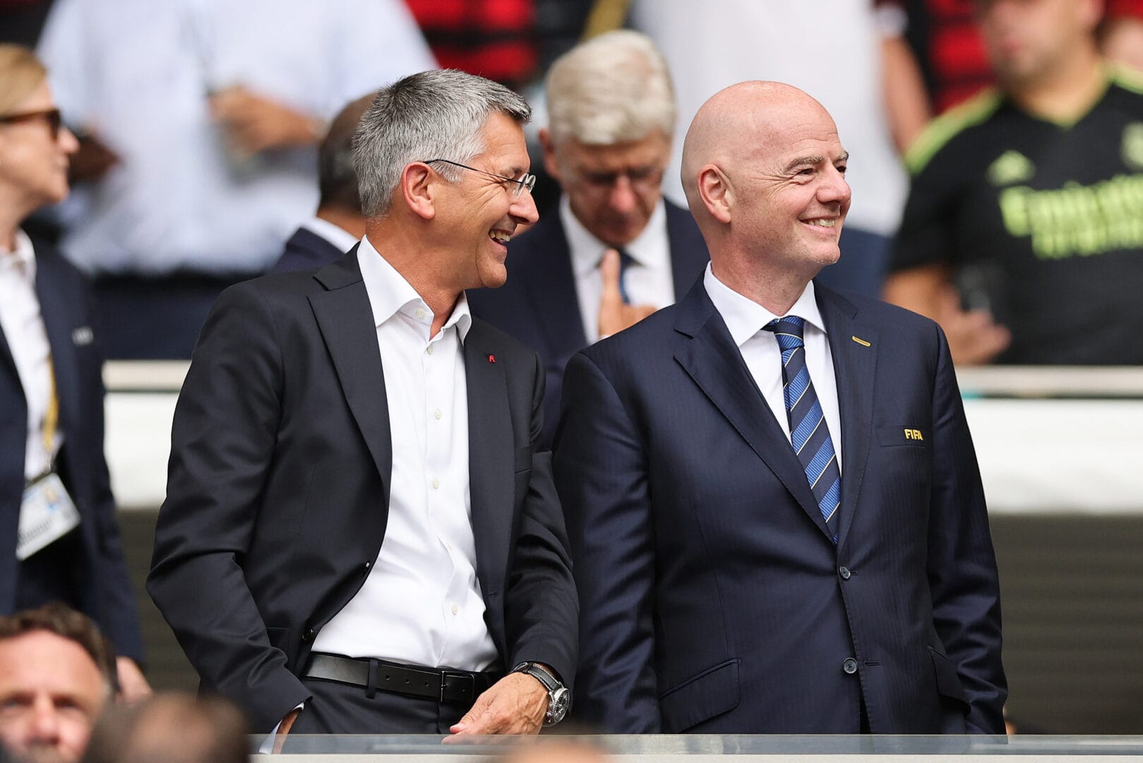 Herbert Hainer (FC Bayern) und Gianni Infantino (FIFA) bei der Klub-WM in den USA