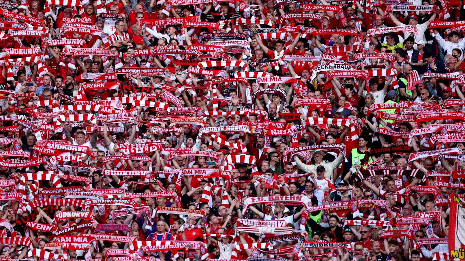 Fans FC Bayern