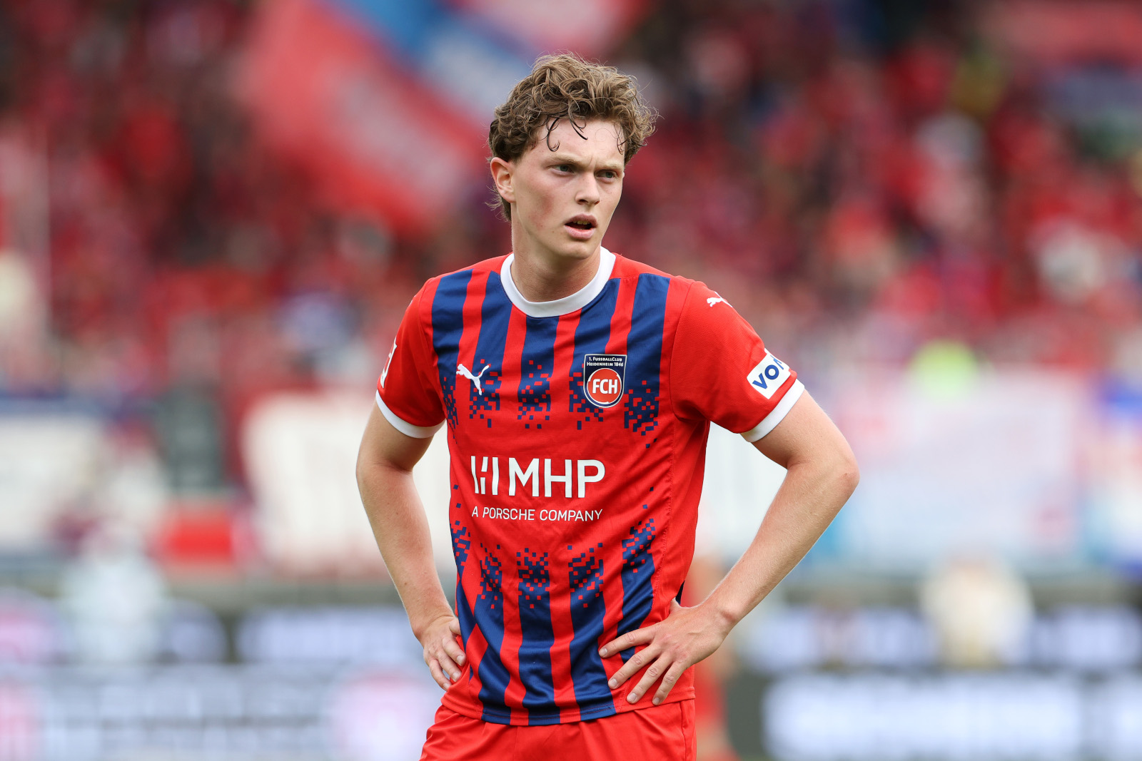 Paul Wanner noch im Trikot des FC Heidenheim, das des FC Bayern wird er nicht mehr tragen, er wechselt zur PSV Eindhoven.