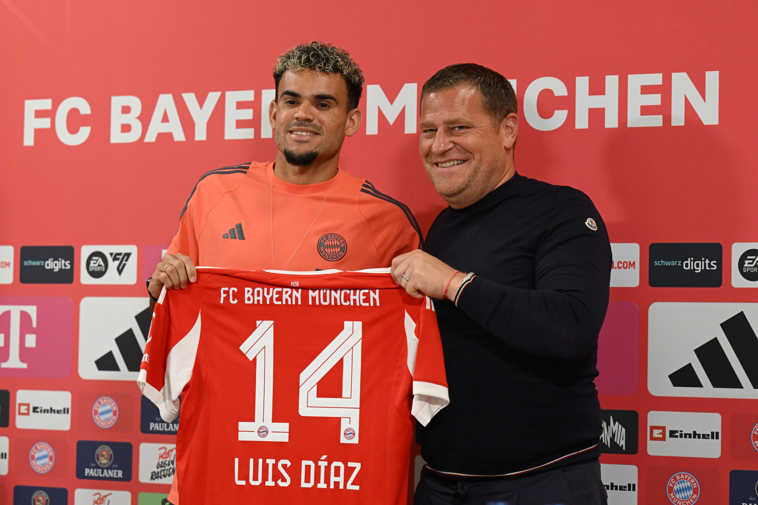 Luis Díaz bei seiner Vorstellung beim FC Bayern.