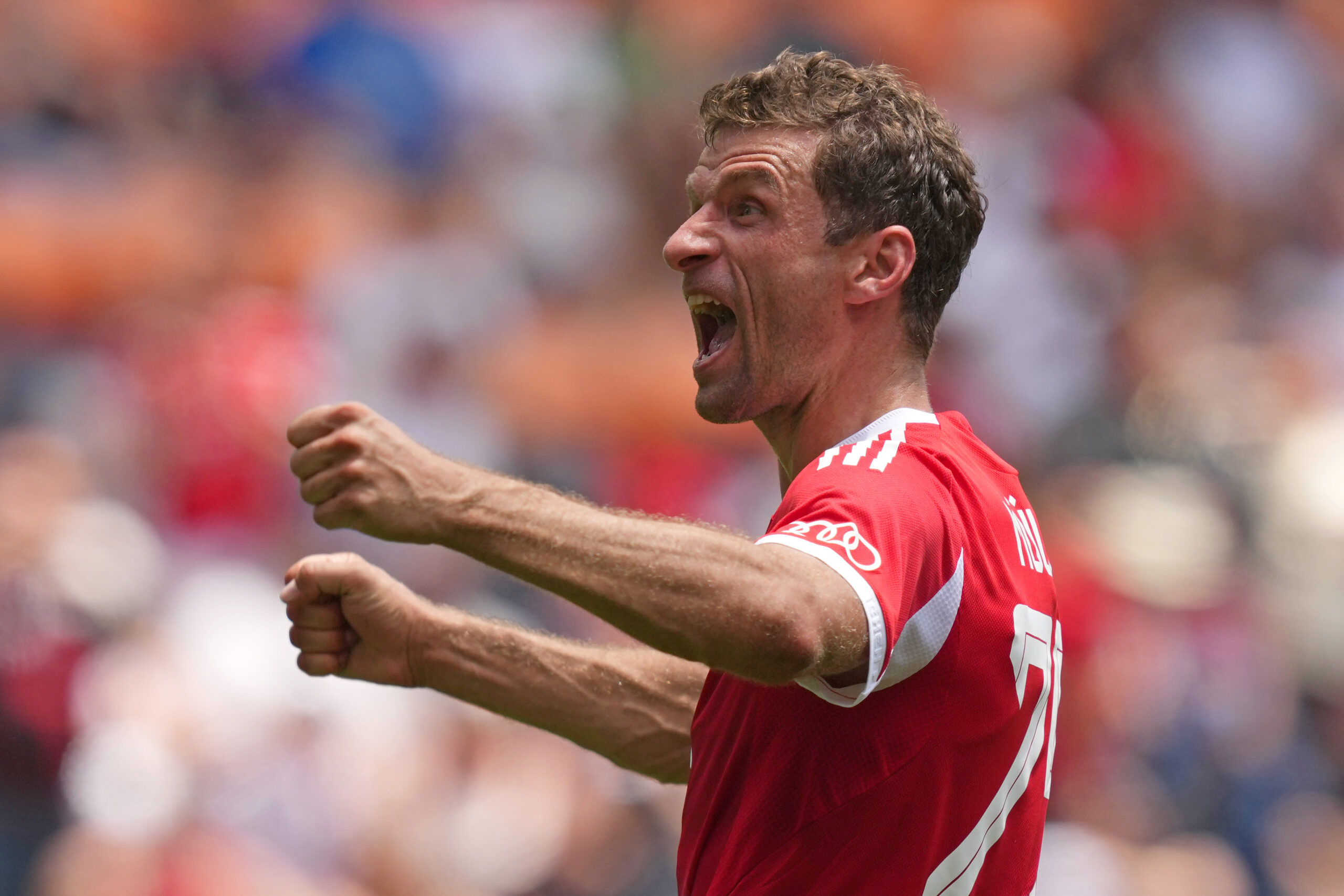Thomas Müller jubelt im Trikot des FC Bayern. Bald spielt er in der MLS.
