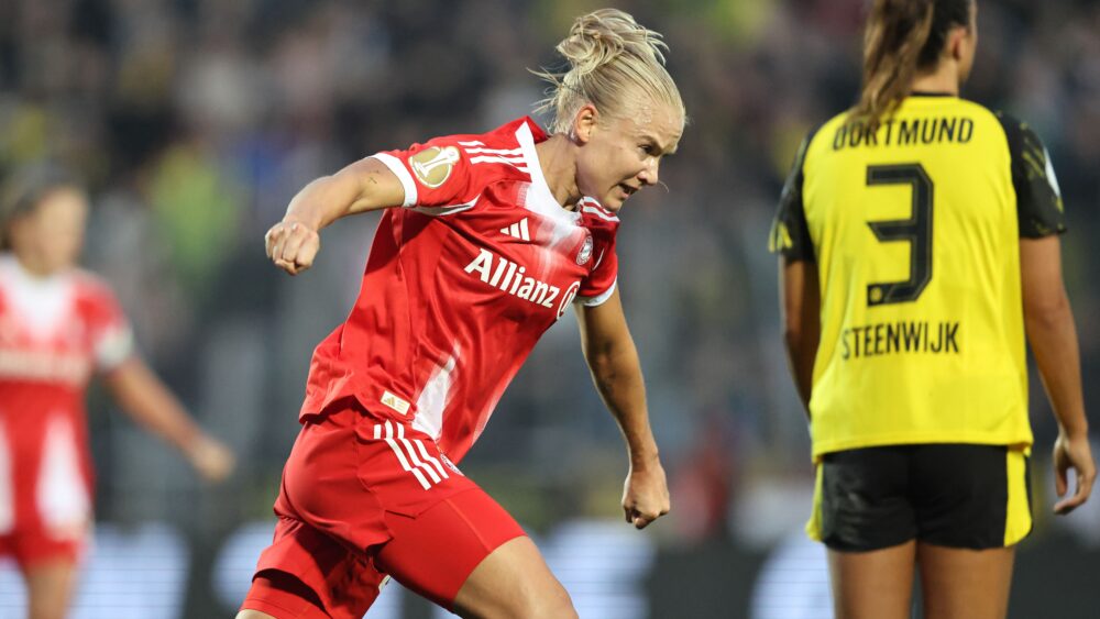 Pernille Harder hat den BVB geknackt und jubelt doppelt für den FC Bayern München.