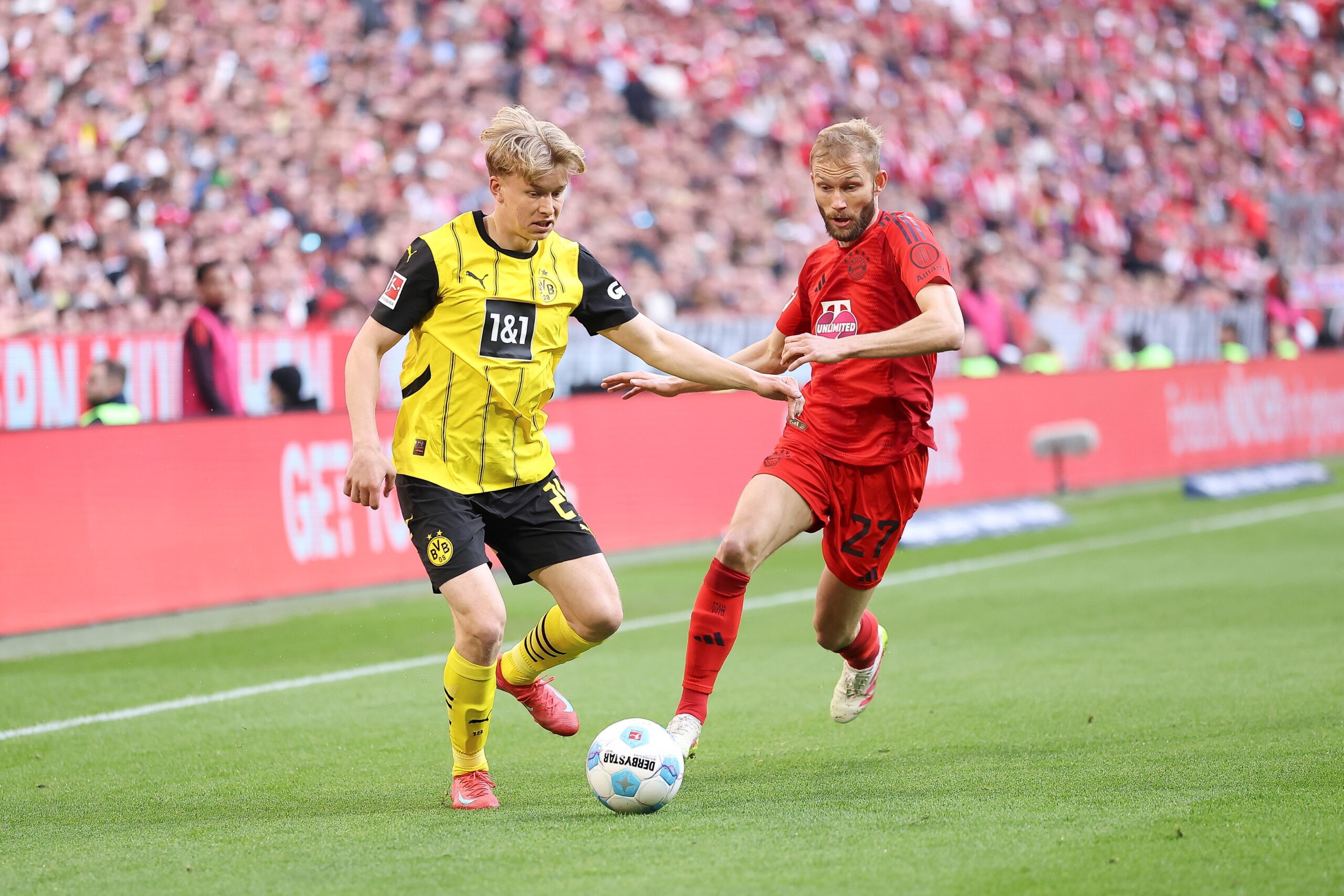 Der FC Bayern trifft am Samstag auf Borussia Dortmund