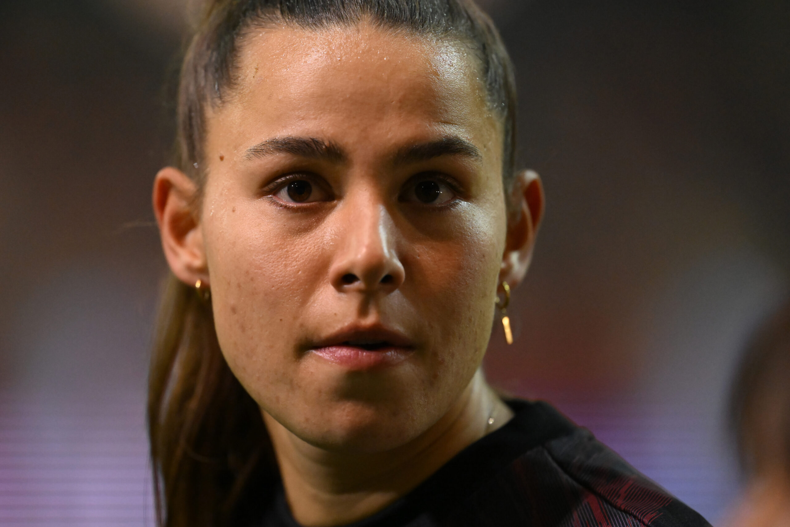 Lena Oberdorf (FC Bayern) musste verletzt ausgewechselt werden