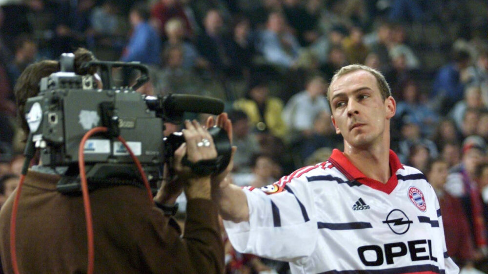 Der FC Bayern mit Mario Bassler beim DFB Hallenmasters.