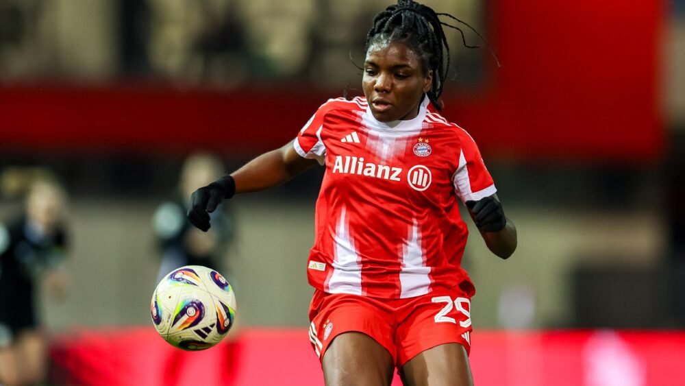 Enda Imda (FC Bayern) trifft zum 1:0 gegen Nürnberg