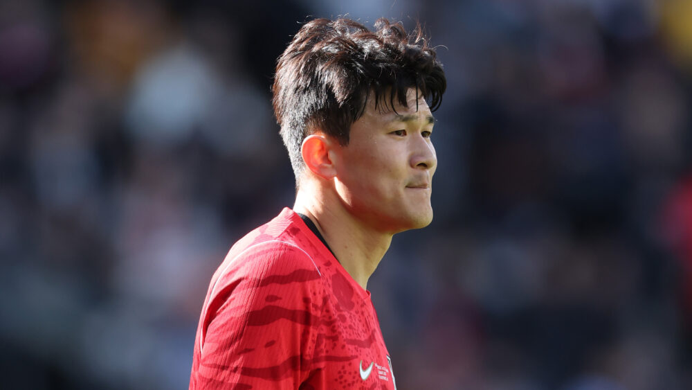 Min-jae Kim (FC Bayern) im roten Trikot von Südkorea.