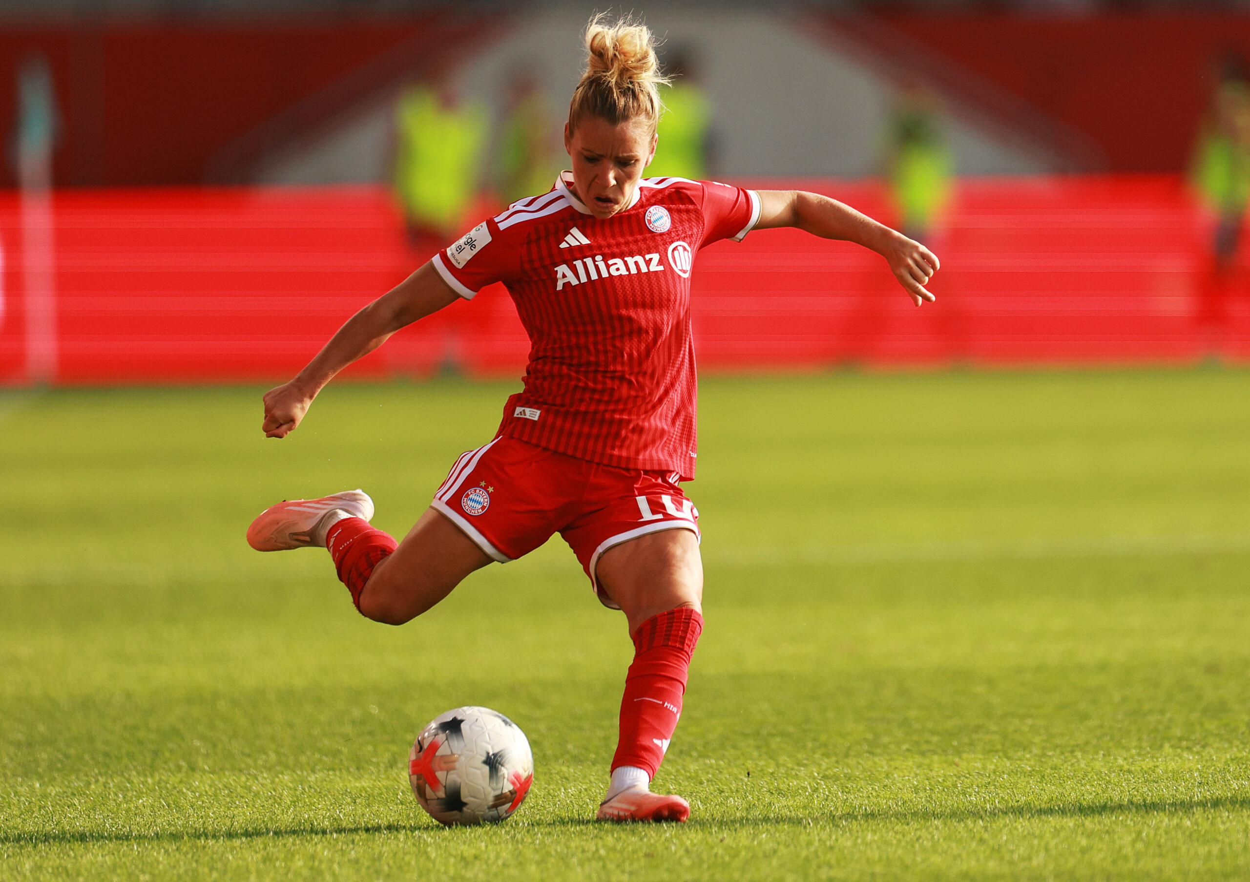 Linda Dallmann (FC Bayern)